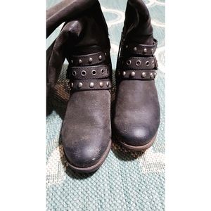 UNR8ED Boots